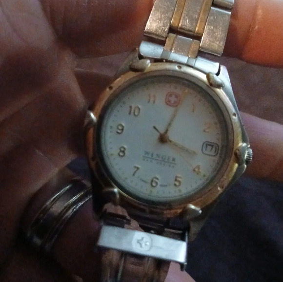 Wengar Swiss Military Watch - Picture 4 of 6